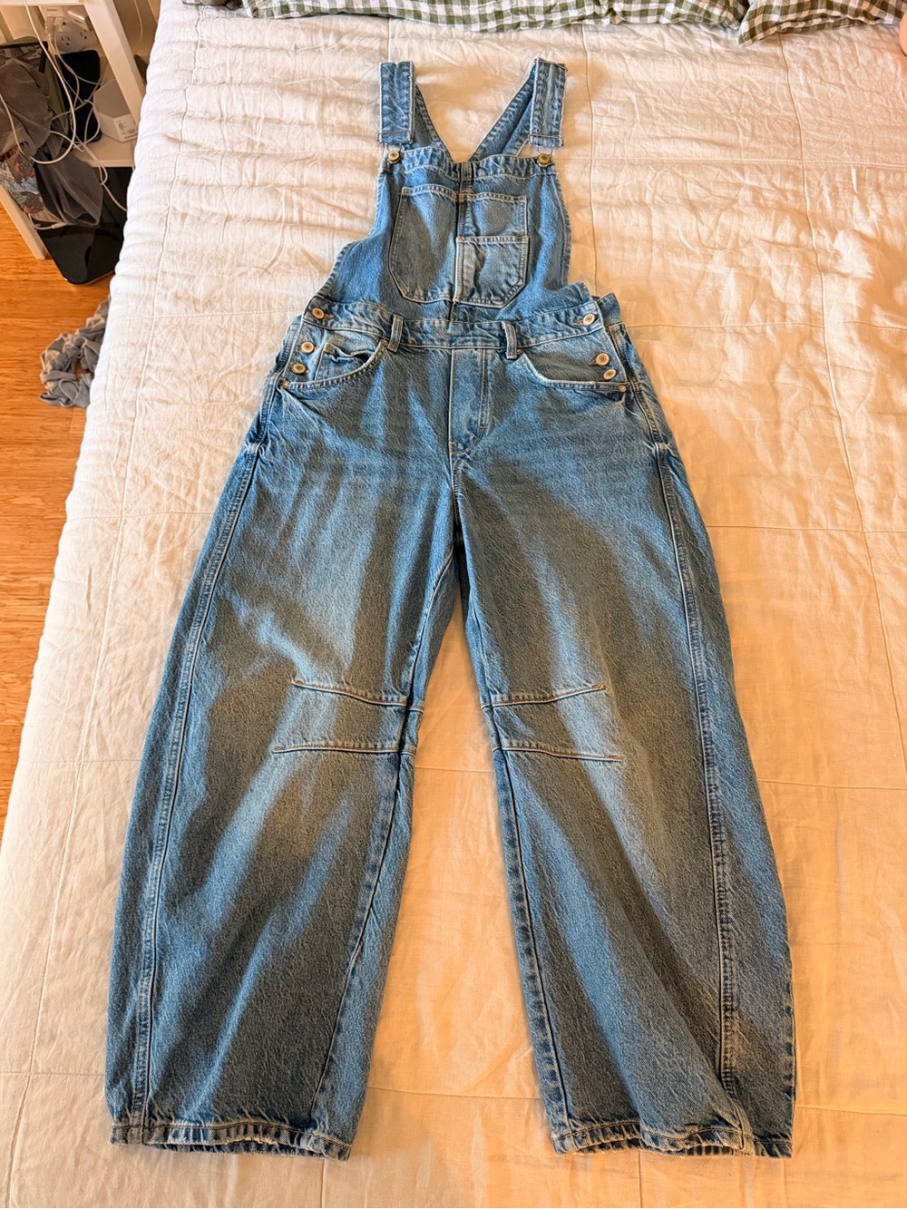 We The Free Good Luck Barrel Overalls in Ultra Light Beam S - Picture 2 of 3